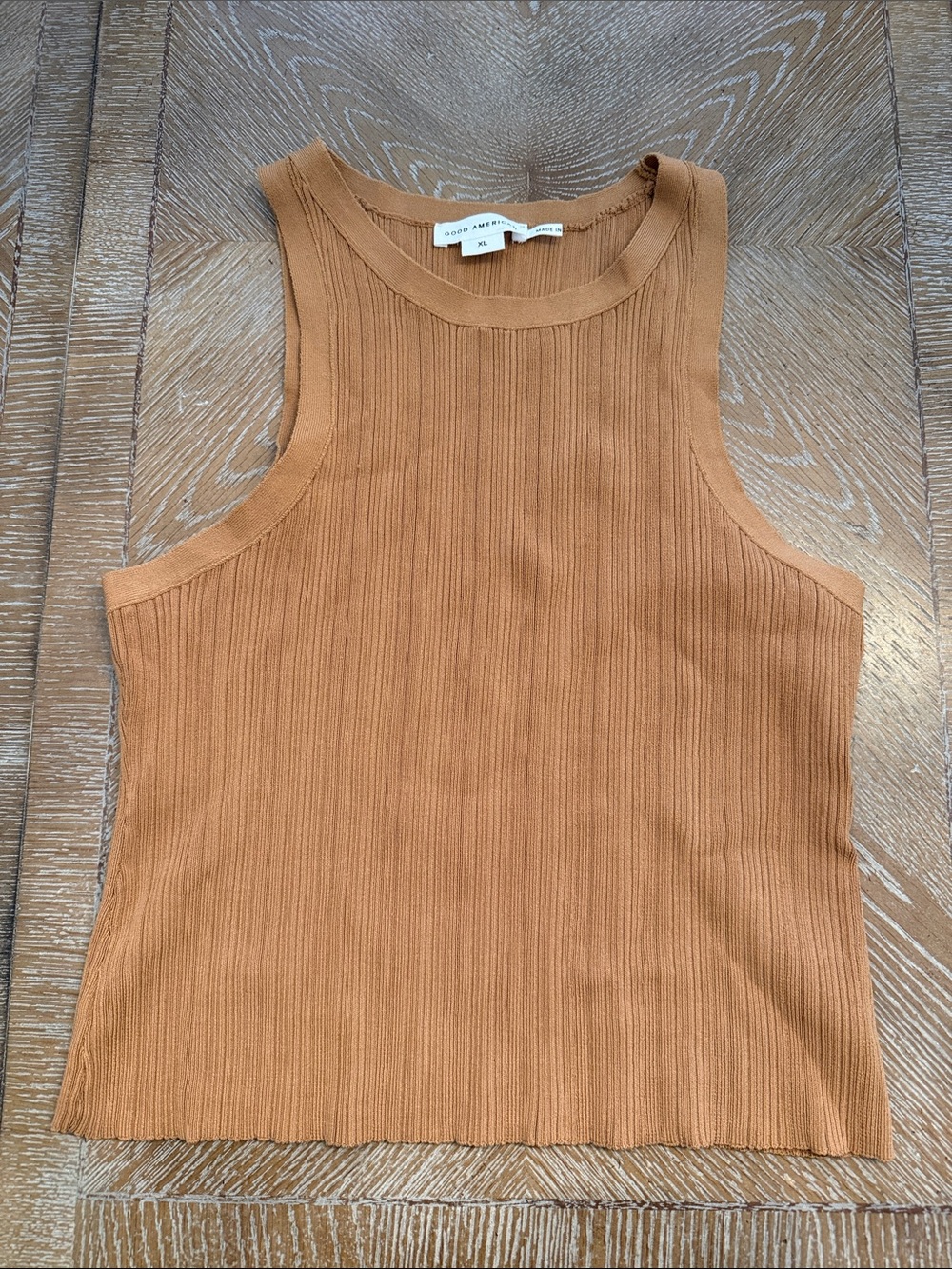 GOOD AMERICAN Camel Ribbed Tank XL - Picture 3 of 6